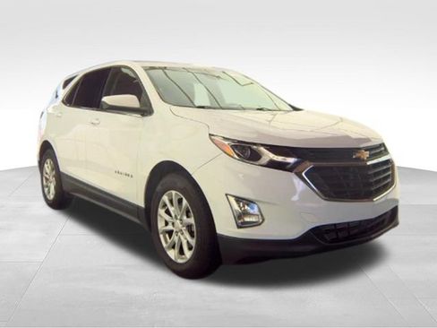 Used 2020 Chevrolet Equinox LT FWD image 32