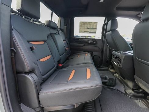 New 2026 GMC Sierra 3500 AT4 w/ AT4 Premium Plus Package AWD/4WD image 27