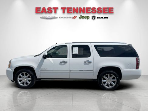 Used 2013 GMC Yukon XL Denali image 6