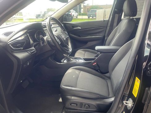 Used 2021 Buick Encore GX Select w/ Advanced Technology Package FWD image 8