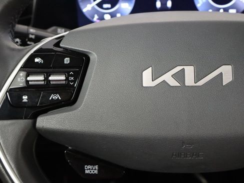 Used 2023 Kia Niro Wind FWD image 8