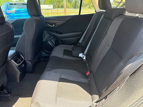 Used 2023 Subaru Outback Premium AWD/4WD image 10