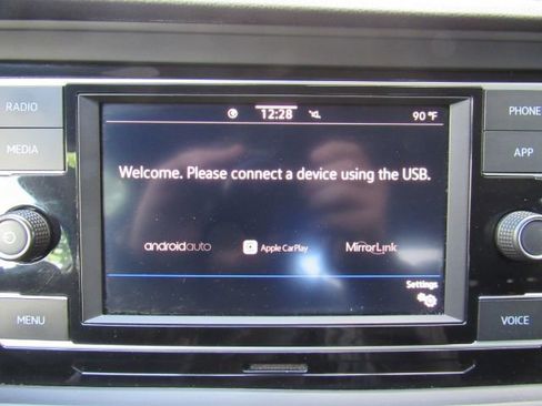 Used 2023 Volkswagen Jetta Sport image 39