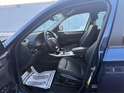 Used 2017 BMW X3 xDrive28i image 11