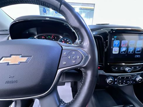 Used 2019 Chevrolet Traverse LT FWD image 21