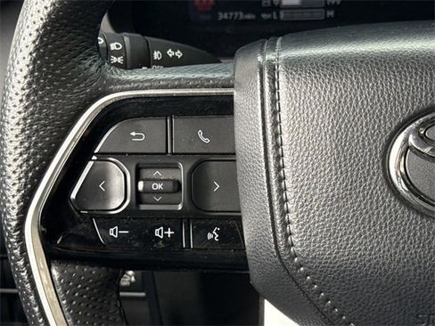 Used 2023 Toyota Tundra Platinum image 14