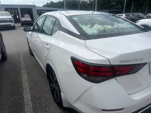 Used 2020 Nissan Sentra SV FWD image 8