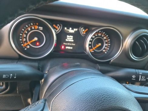 Used 2019 Jeep Wrangler Unlimited Sport S image 23