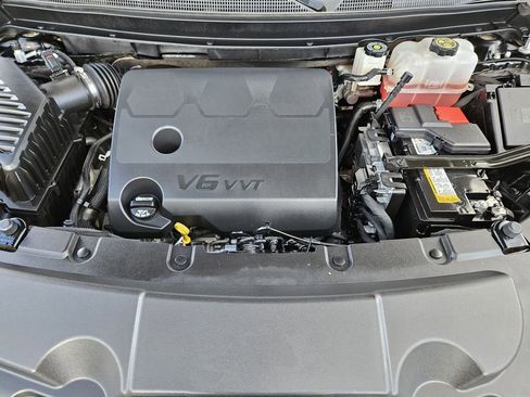 Used 2023 Chevrolet Traverse Premier w/ Redline Edition AWD/4WD image 37