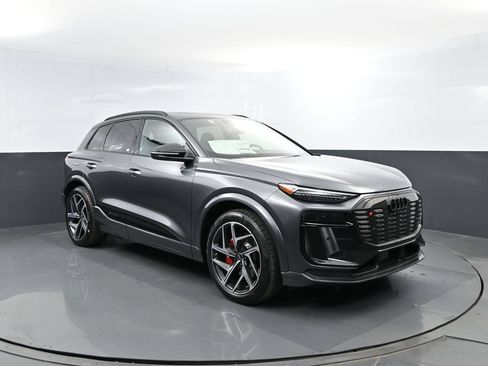 New 2027 Audi SQ6 e-tron Premium Plus AWD/4WD image 3