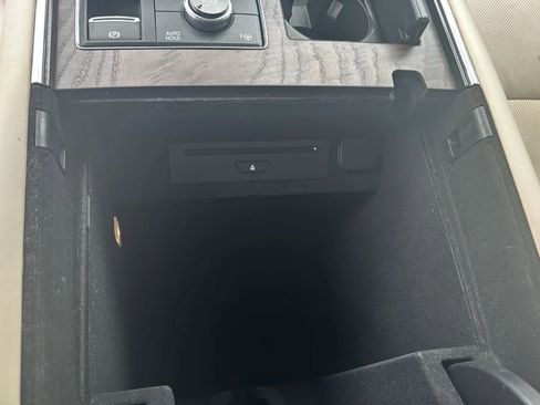 Used 2019 Lincoln Navigator Reserve AWD/4WD image 23