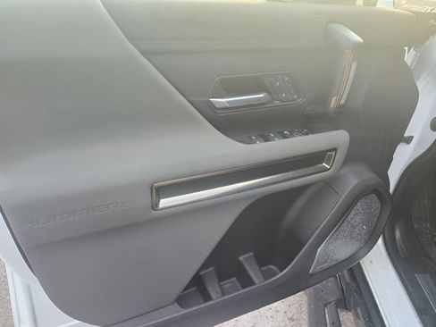 New 2025 GMC Hummer EV 3X w/ Battery Pack, 24 Module Pack image 19
