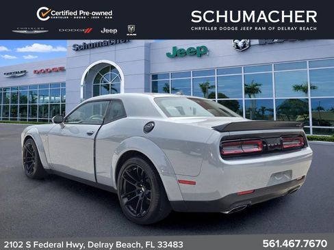 Certified 2022 Dodge Challenger R/T Scat Pack RWD image 5