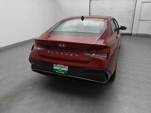 Used 2024 Hyundai Elantra SEL image 7