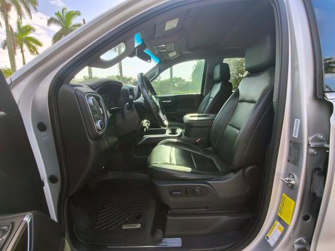 Used 2019 GMC Sierra 1500 SLT RWD image 23