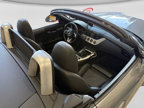 Used 2009 BMW Z4 sDrive35i RWD image 28
