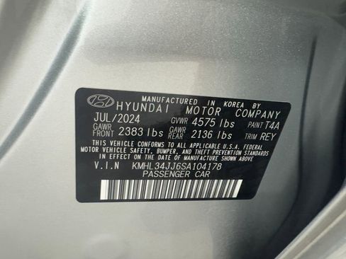 Used 2025 Hyundai Sonata SEL FWD image 34