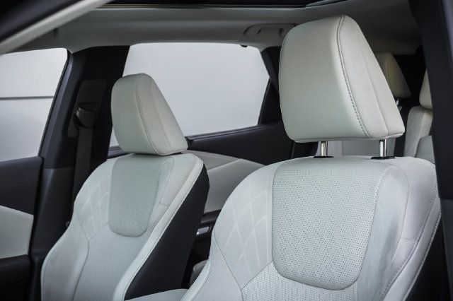 Used 2023 Lexus RX 350 AWD/4WD image 10