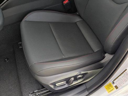 New 2026 Toyota Prius Plug-In Hybrid image 4