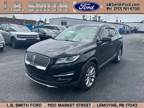 Used 2019 Lincoln MKC Select w/ Select Plus Package AWD/4WD image 1