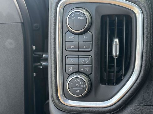 Used 2021 Chevrolet Silverado 1500 RST w/ Convenience Package II AWD/4WD image 9