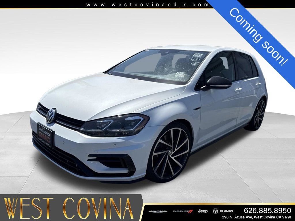 Used 2018 Volkswagen Golf R 4-Door AWD/4WD image 3