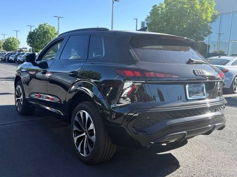 New 2026 Audi Q3 quattro 2.0T AWD/4WD image 7
