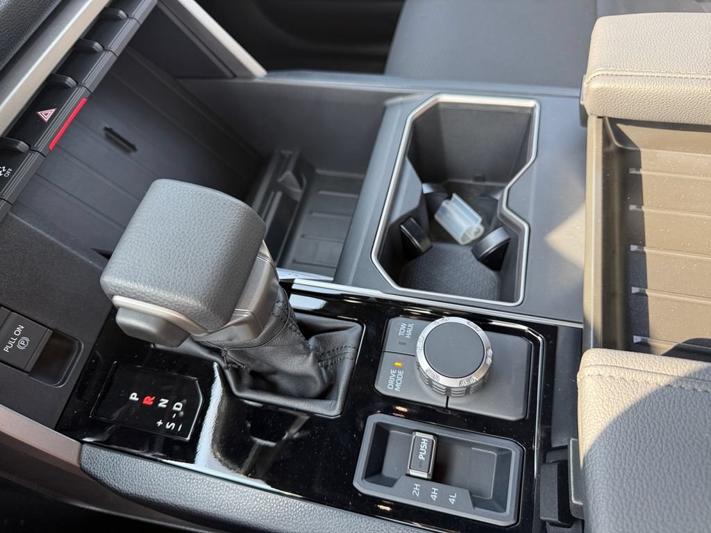New 2026 Toyota Tundra SR5 AWD/4WD image 38
