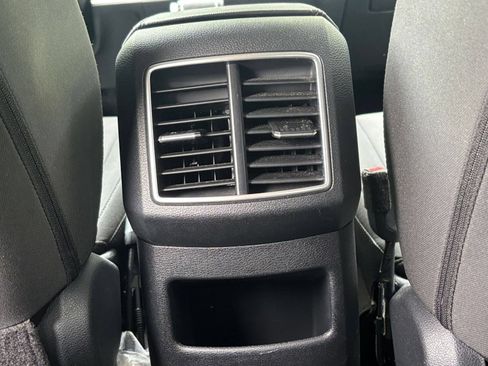 Used 2025 Kia Sportage LX FWD image 23