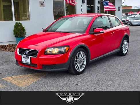 Used 2009 Volvo C30 T5 FWD image 1