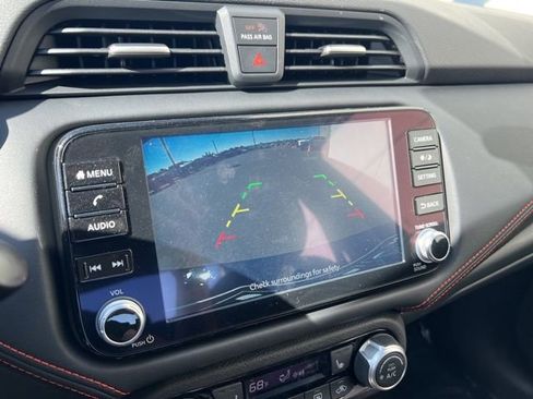 New 2025 Nissan Versa SR w/ Trunk Package image 14