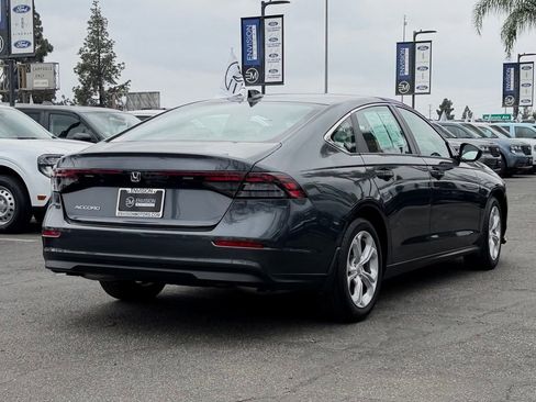 Used 2025 Honda Accord LX image 8