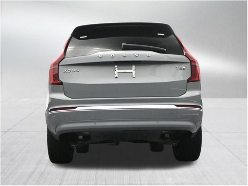 Used 2025 Volvo XC90 T8 Plus AWD/4WD image 28