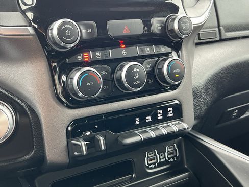 Used 2022 RAM 1500 Laramie image 25
