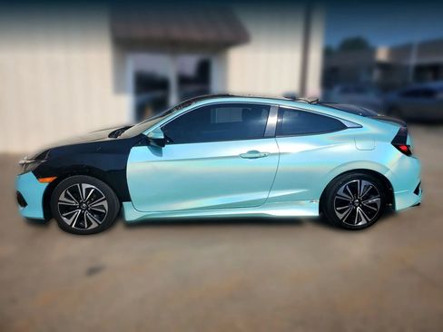 Used 2016 Honda Civic EX-L image 4