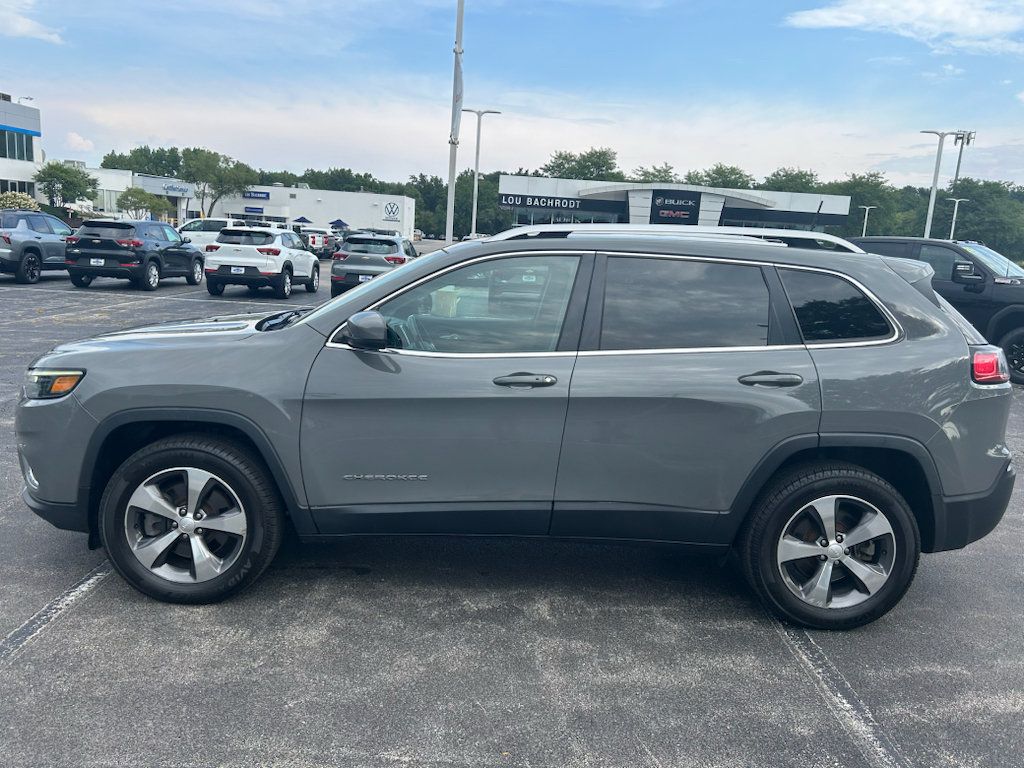 Used 2020 Jeep Cherokee Limited AWD/4WD image 8