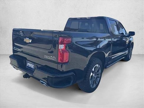 Used 2023 Chevrolet Silverado 1500 High Country w/ Technology Package image 5