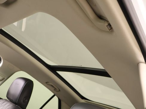 Used 2023 Buick Envision Avenir FWD image 15