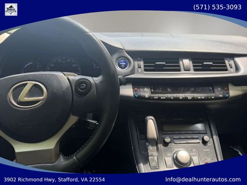 Used 2014 Lexus CT 200h w/ Seat Comfort Package FWD image 27