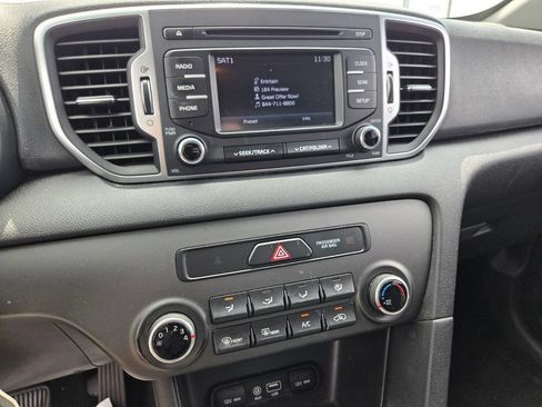 Used 2019 Kia Sportage LX FWD image 25