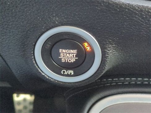 Used 2021 Dodge Challenger R/T Scat Pack w/ Driver Convenience Group image 25