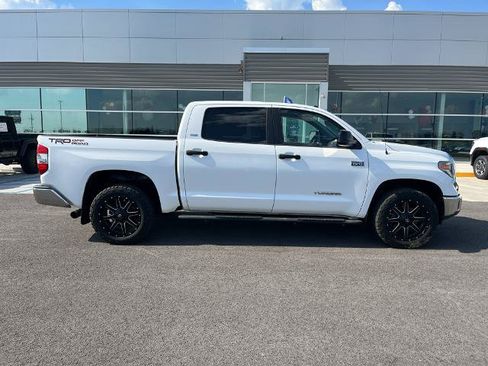 Used 2018 Toyota Tundra SR5 w/ TRD Off Road Package RWD image 4