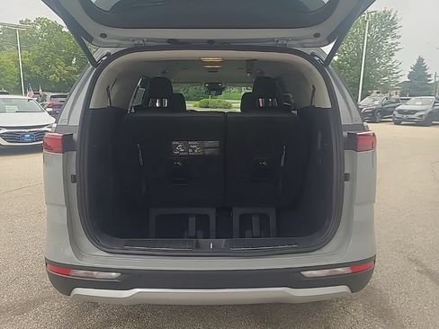 Certified 2024 Kia Carnival EX FWD image 23