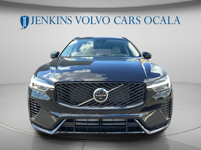 New 2026 Volvo XC60 T8 Ultra w/ Protection Package Premier AWD/4WD image 8