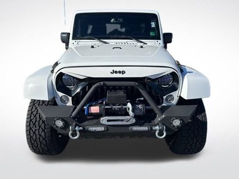 Used 2017 Jeep Wrangler Unlimited Sahara w/ Dual Top Group image 9