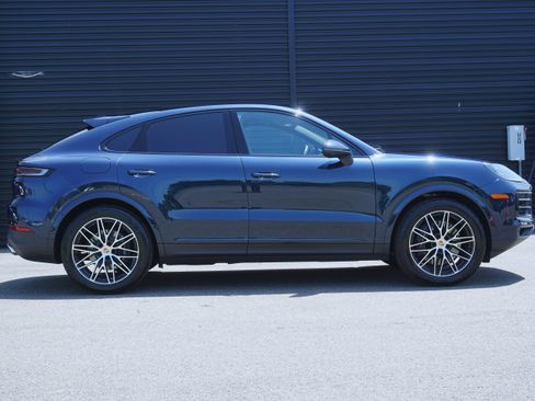 Certified 2026 Porsche Cayenne Coupe AWD/4WD image 9