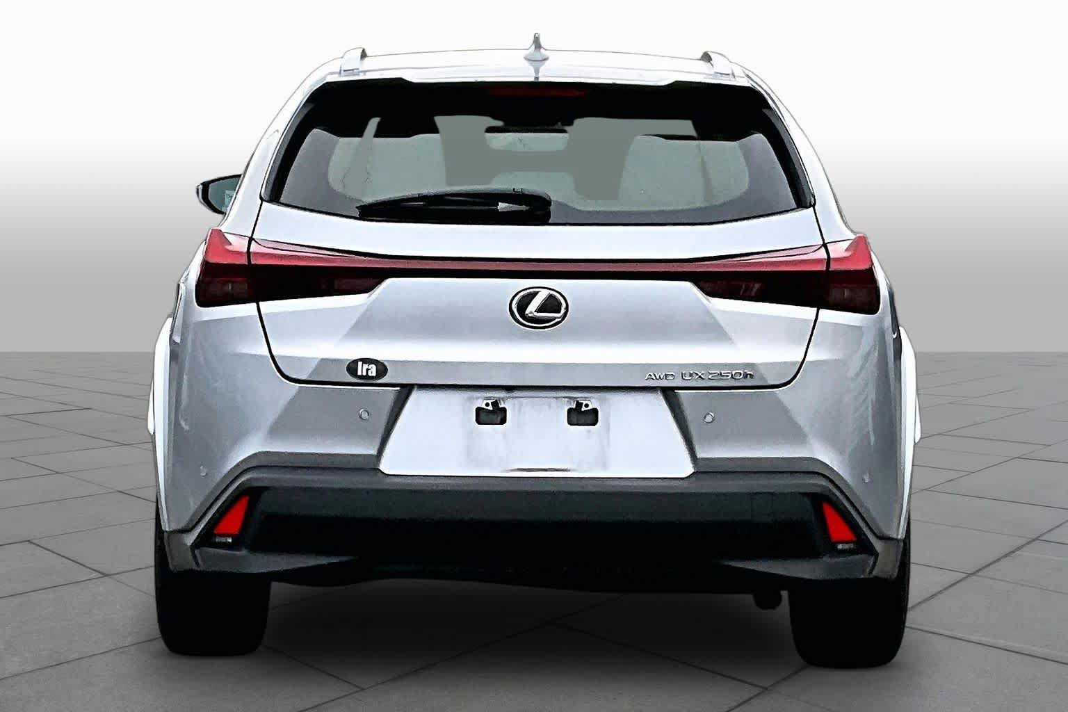 Used 2024 Lexus UX 250h AWD w/ Premium Package image 5