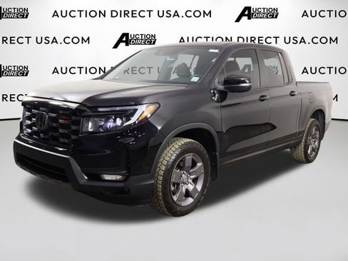 Used 2024 Honda Ridgeline TrailSport image 1