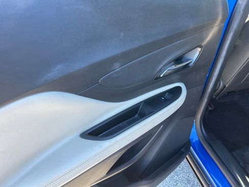 Used 2018 Buick Encore Preferred image 20