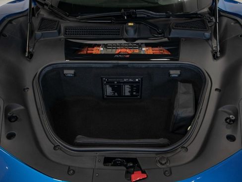 Used 2024 Ferrari SF90 Spider image 79